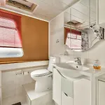 Authentic Houseboat Amalia